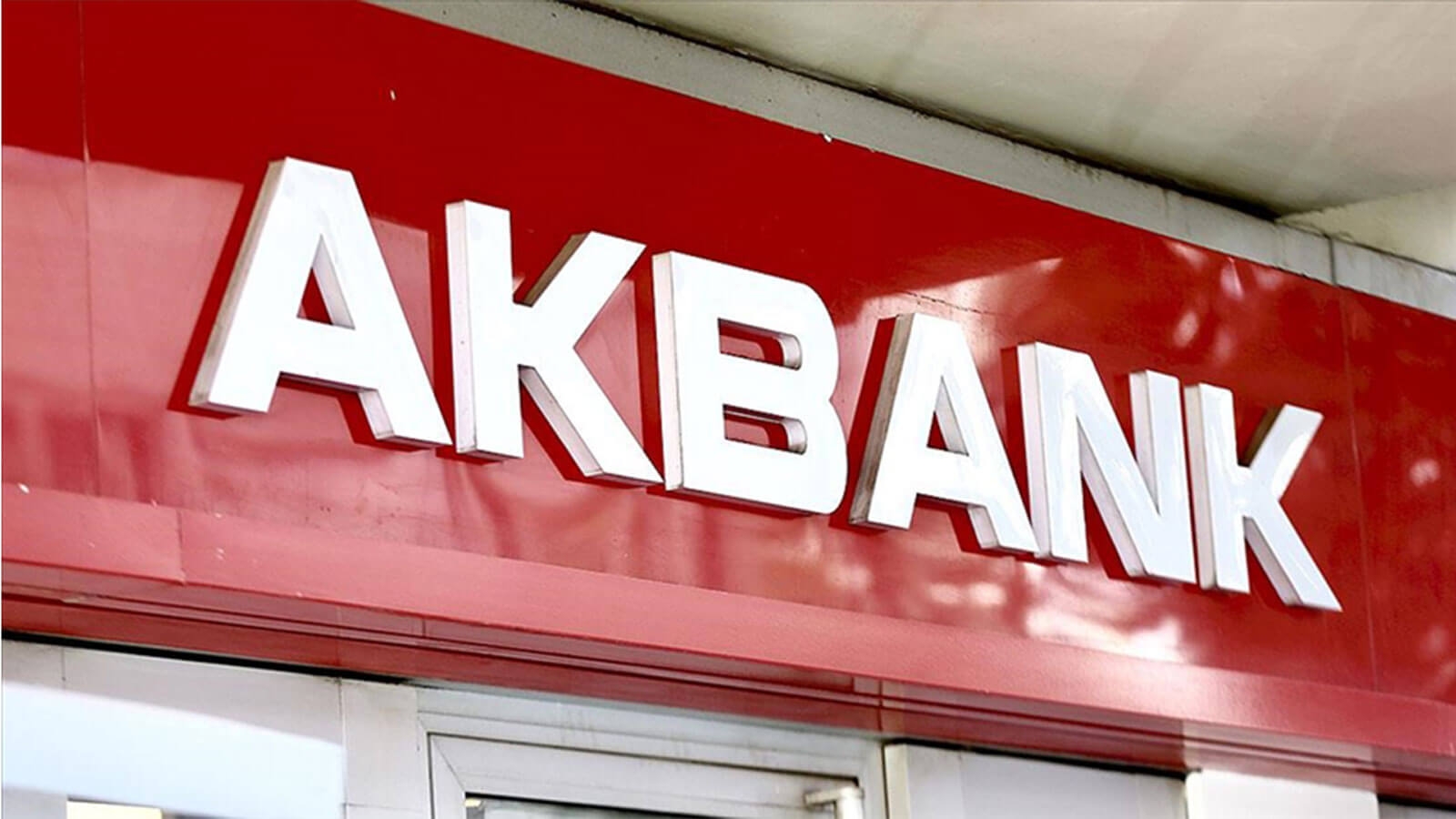 Akbank'ın Flaş Kampanyası: Tam 300 TL Chip-Para!