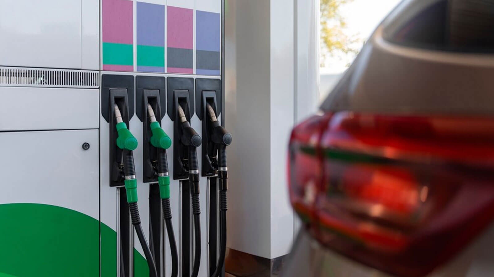 Benzin, Motorin, LPG Fiyatları: İndirim mi, Zam mı?