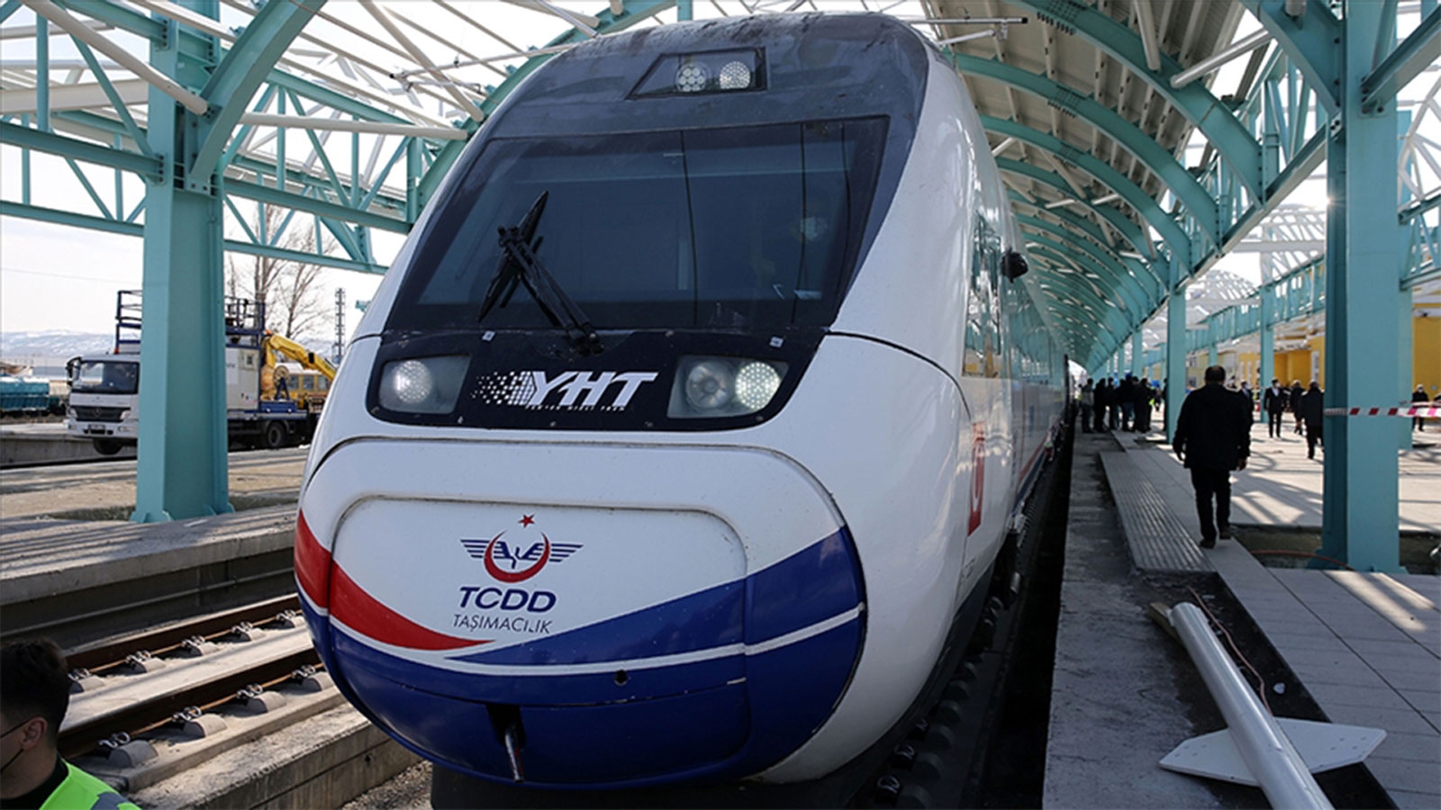 İstanbul-Ankara Arasına Süper Hızlı Tren Geliyor!