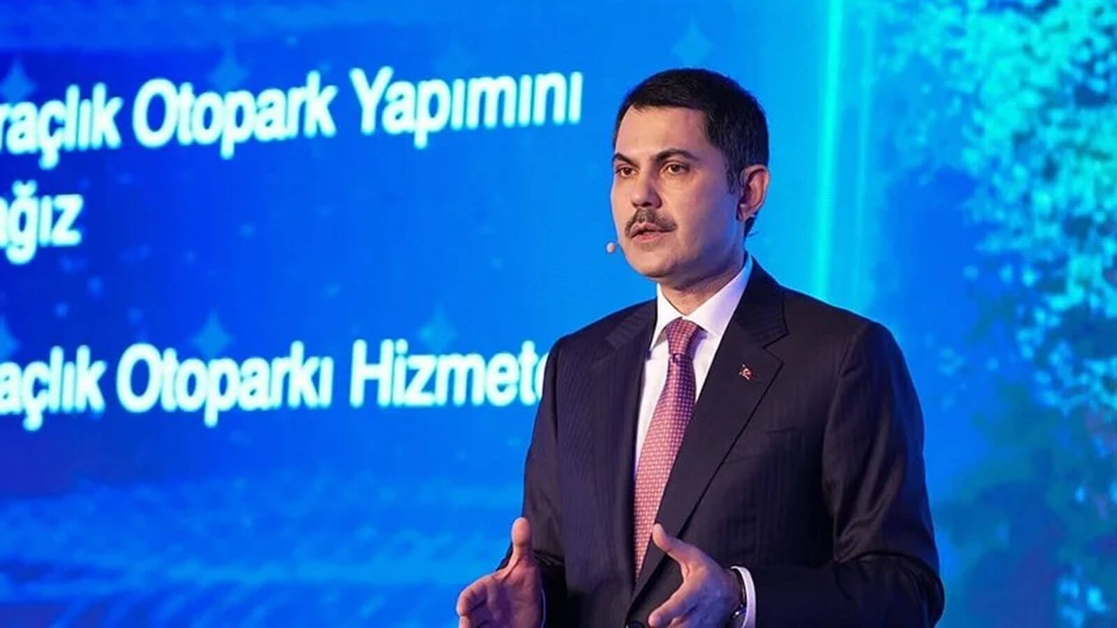Murat Kurum: 300 bin konutluk 'Yarısı Büyükşehirden' kampanyası başvuruları 15 Nisan'da başlayacak!