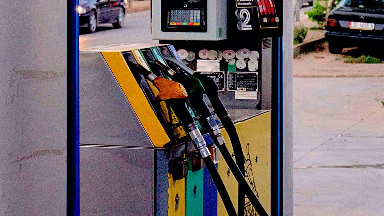 Petrol Fiyatlarındaki Düşüş: Akaryakıt Fiyatlarındaki Değişimler