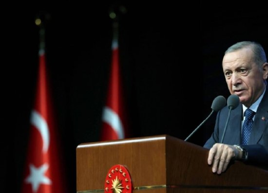 Cumhurbaşkanı Erdoğan açıkladı! Başkanlara yeşil pasaport müjdesi...