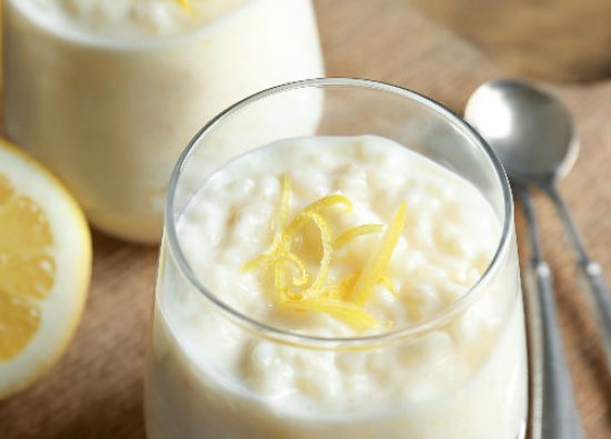 Nişastasız Limonlu Sütlaç Tarifi | Pratik ve Lezzetli