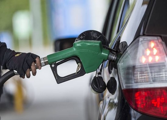 Sürücüleri Üzen Haber: Benzin Fiyatları Sene Sonuna Kadar 50 Lirayı Aşacak!