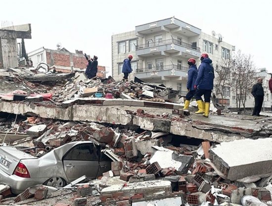 Deprem Bilimci Prof. Dr. Övgün Ahmet Ercan'dan 7.5'e Varan Deprem Açıklaması