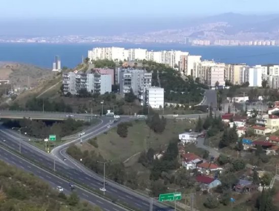 İzmir'de Belediyeden Satılık Arsa – Yatırım Fırsatını Kaçırmayın!
