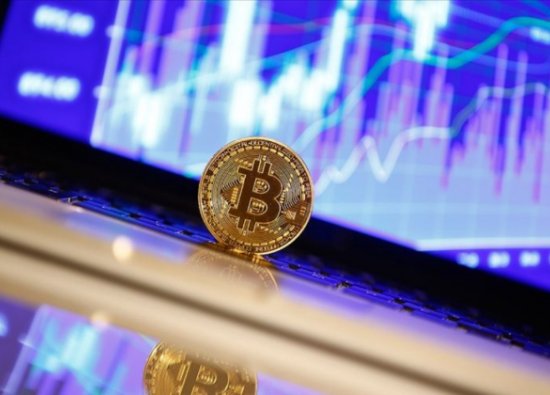 Bitcoin'in Krallığı Bitecek: Kripto Para Anketi Sonuçlarına Göre Liderlik Başka Bir Kripto Paraya Kaptırılacak
