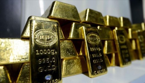 Altın Rekor Kırıyor: Ons Altın 2 Bin Doları Geçti, Gram Altın Bin 250 Liraya Tırmandı! Yükseliş Sürecek Mi?